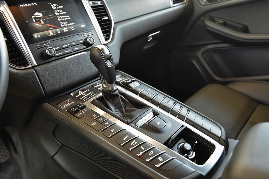 Porsche Macan 2.0 T