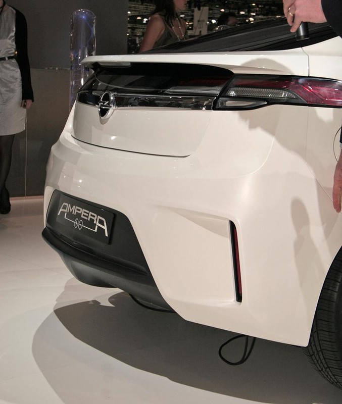Genewa 2009: Opel Ampera – Volt w europejskim przebraniu