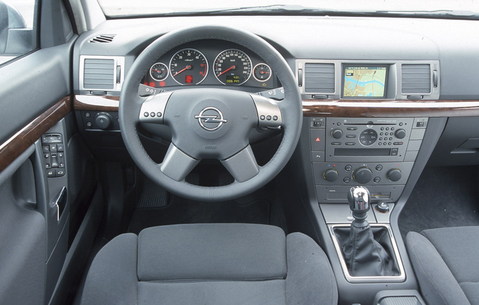 Opel Vectra C: wielka i niedroga - poznaj największe wady i zalety rodzinnego Opla