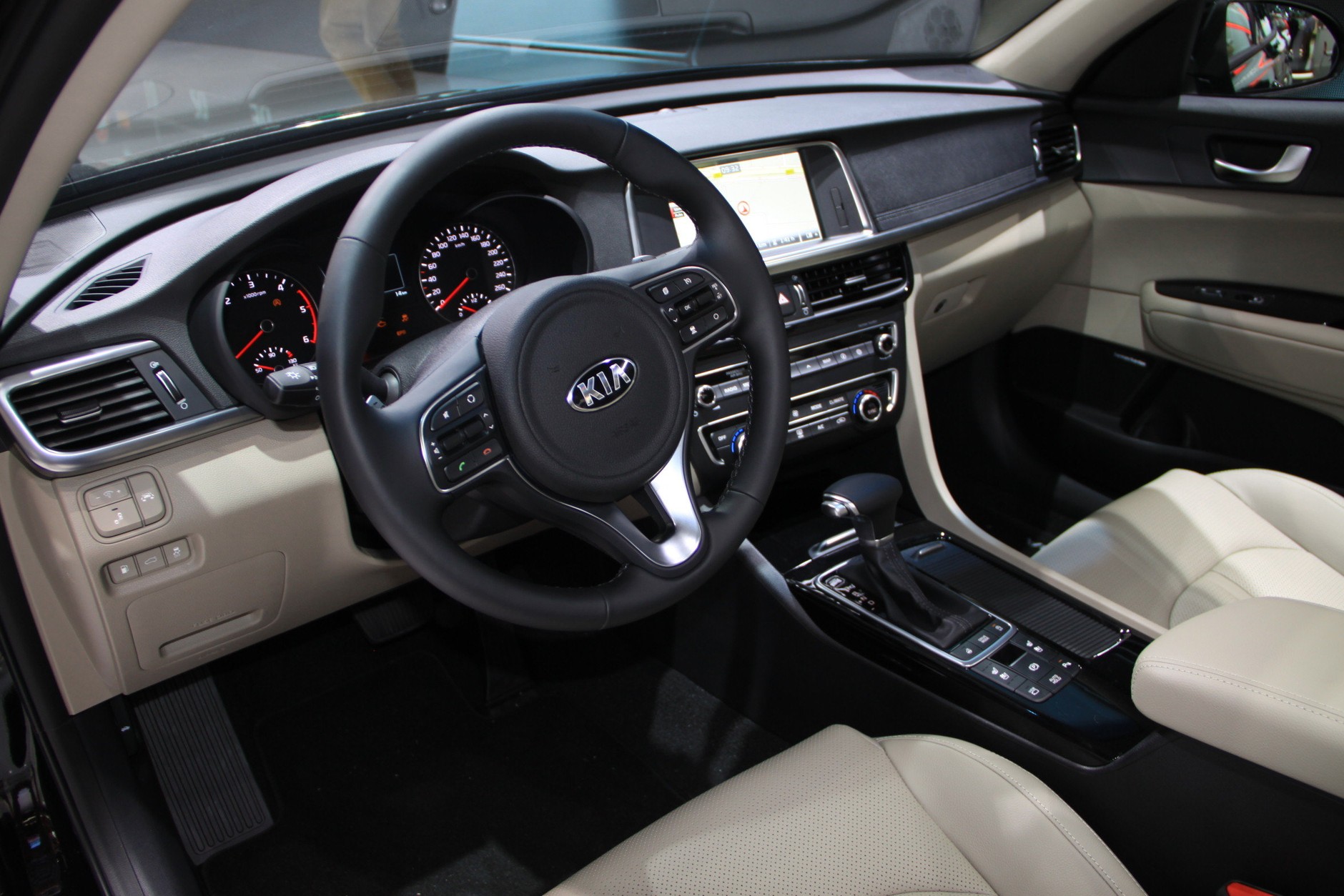 Kia Optima (Frankfrut 2015)