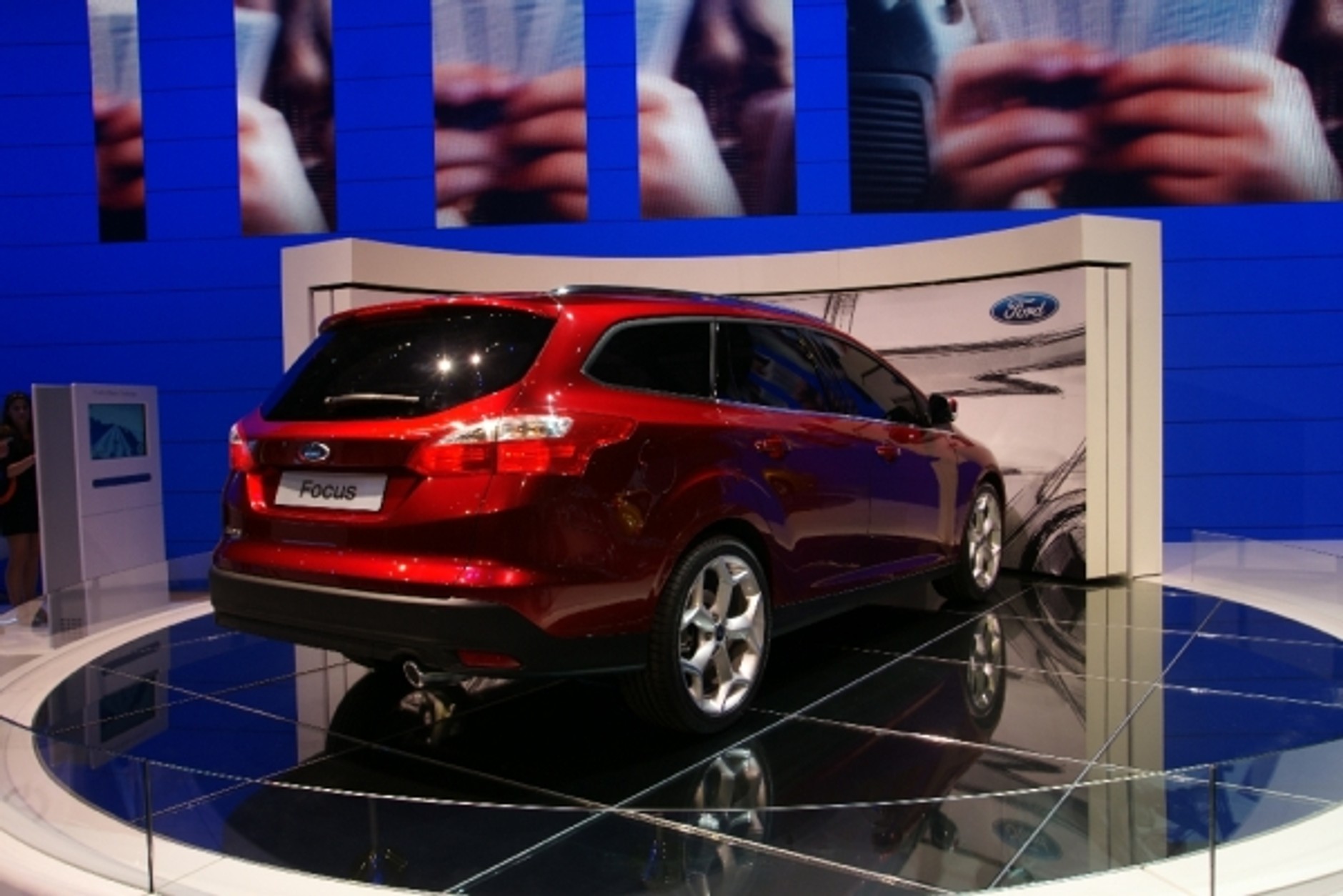 Genewa 2010: pierwszy dzień prasowy (galeria 2.)