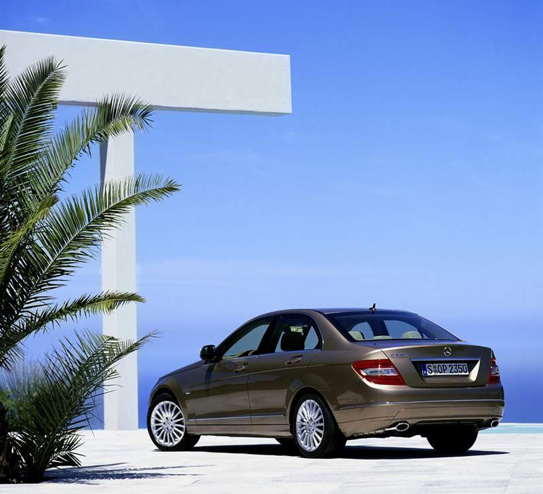 Daimler: nowa generacja Mercedesa C-Klasa z USA