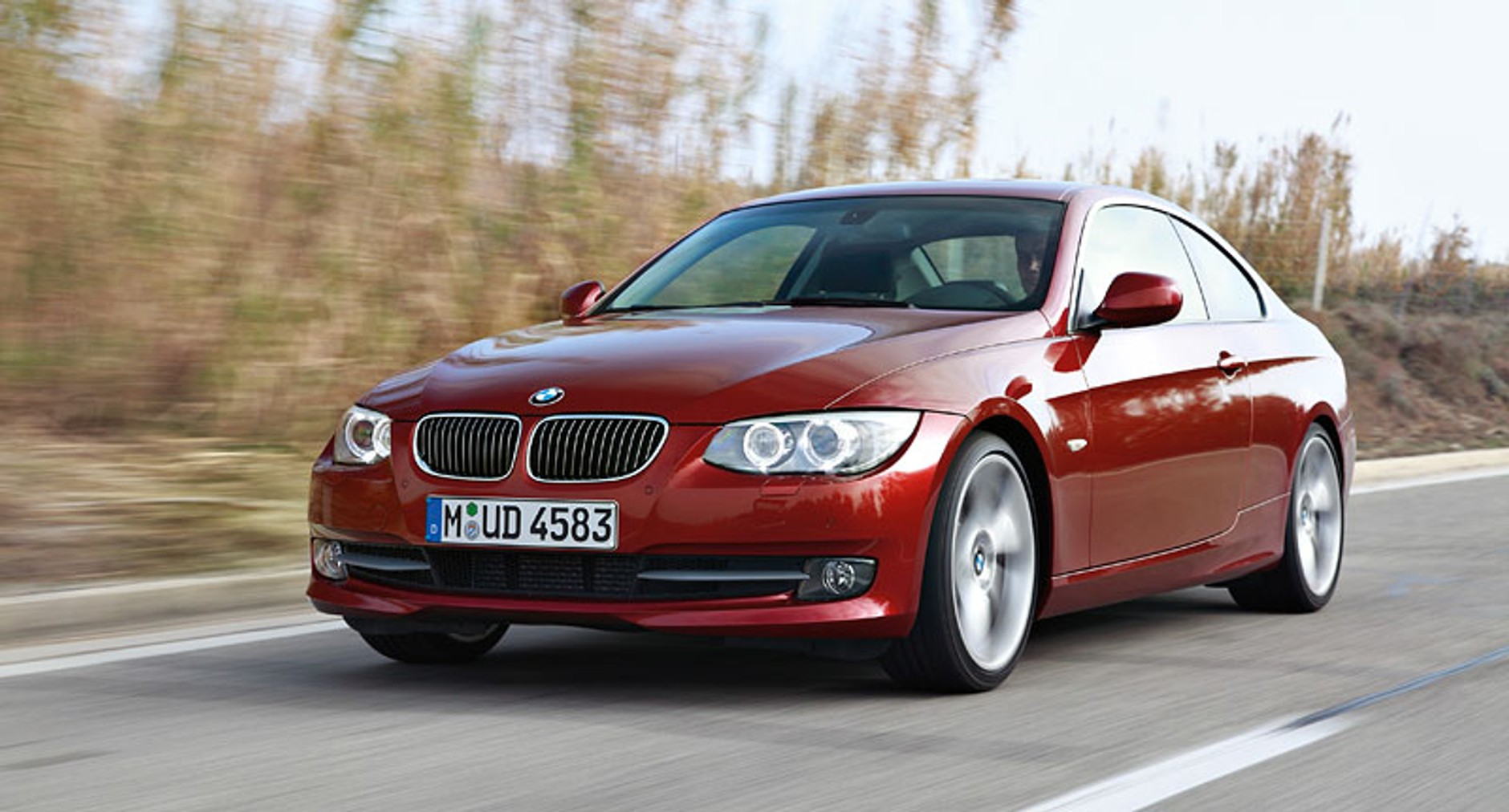 BMW: odnowiona Seria 3 w wersji coupe i cabrio