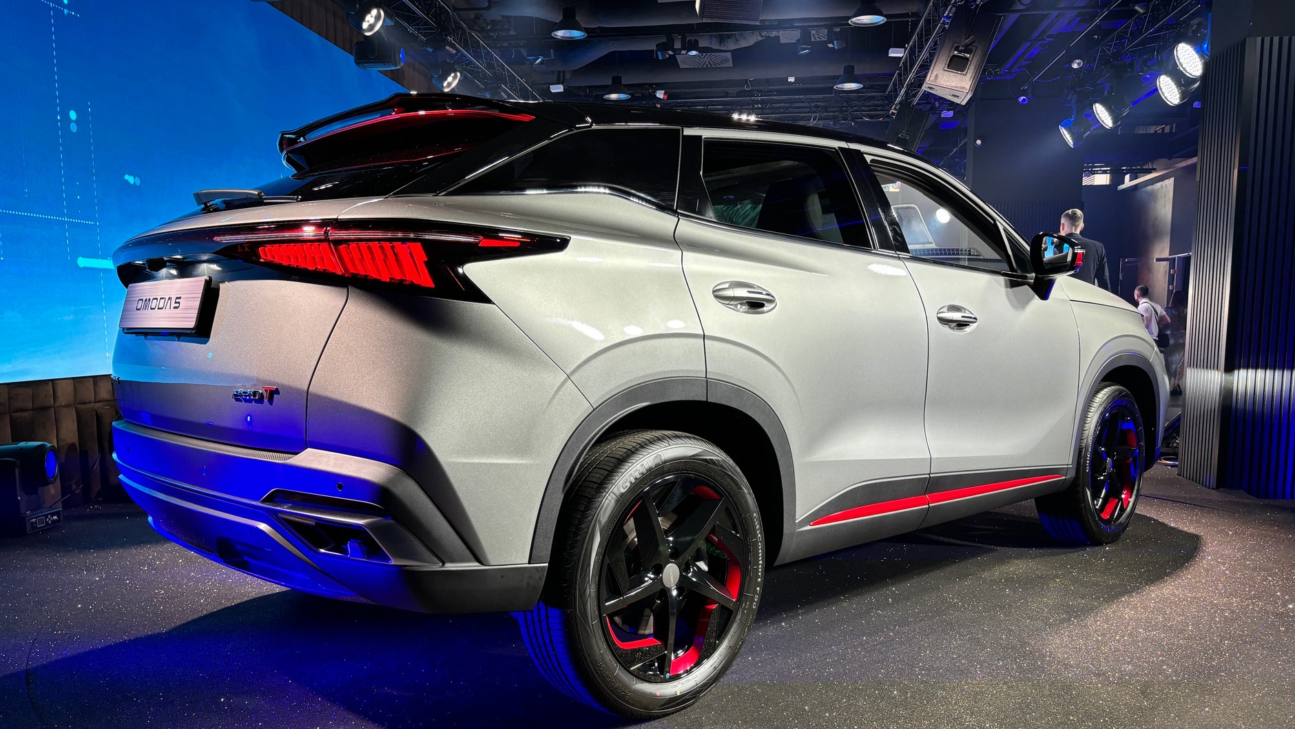 Omoda 5