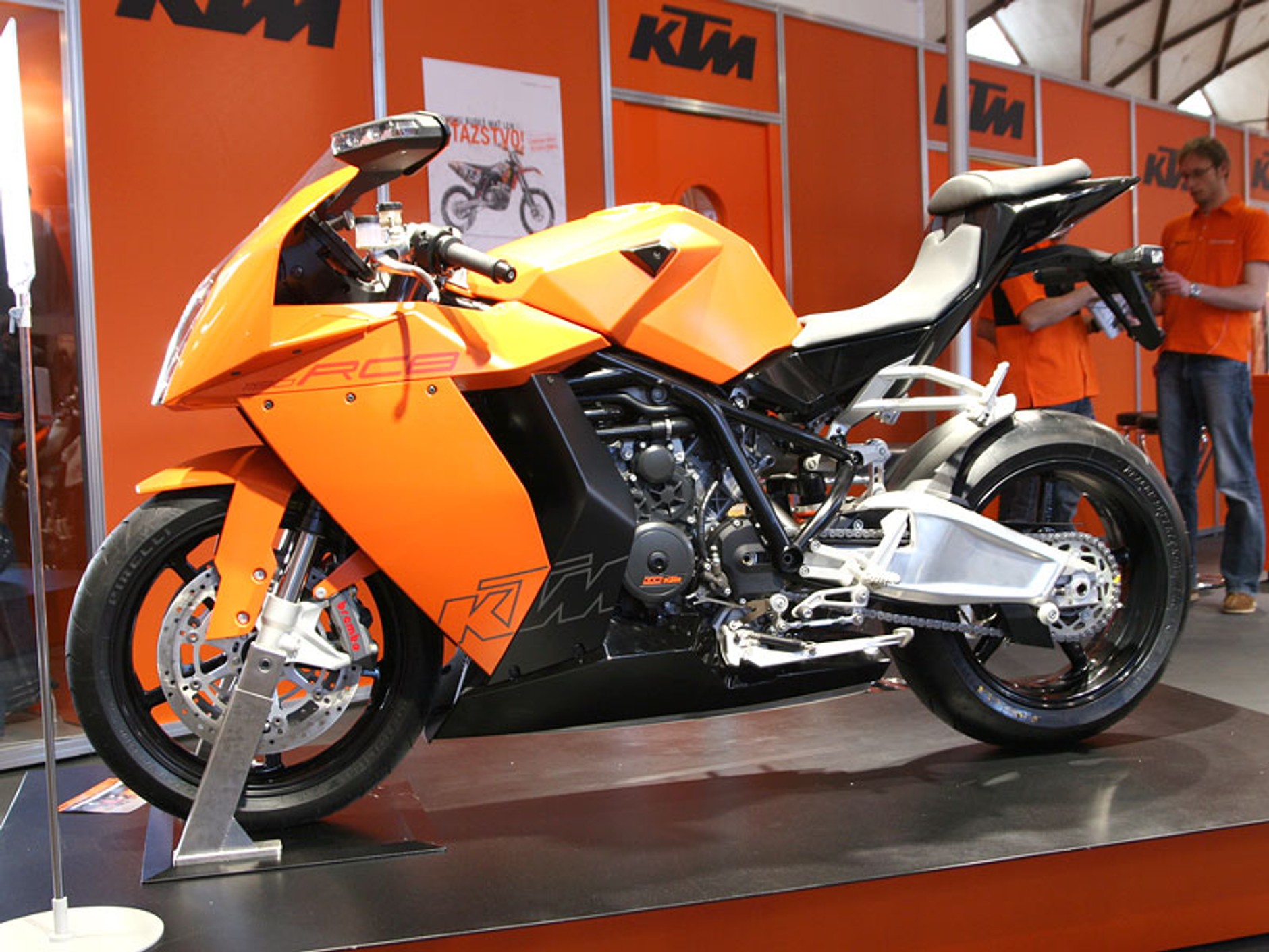 Motocykl 2008 – 12. edycja międzynarodowej wystawy w Pradze (fotogaleria)