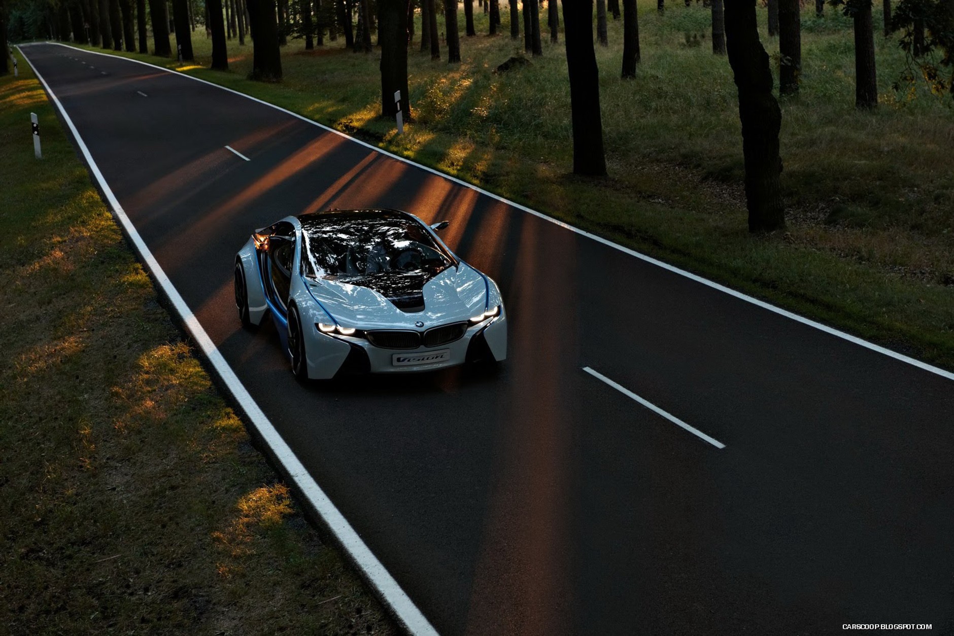 BMW Vision Efficient Dynamics Concept - Sportowiec przyszłości