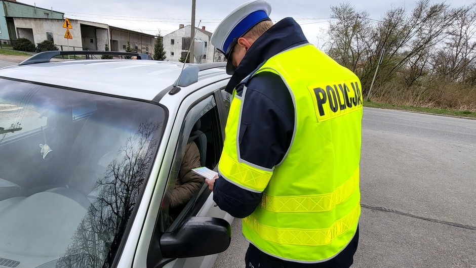 Kontrola policyjna - zdjęcie ilustracyjne