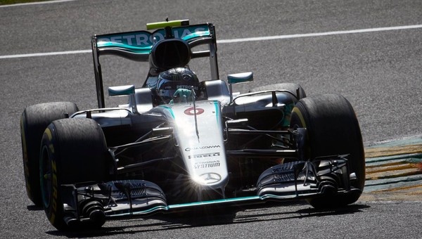 Grand Prix Belgii 2016: Rosberg goni Hamiltona