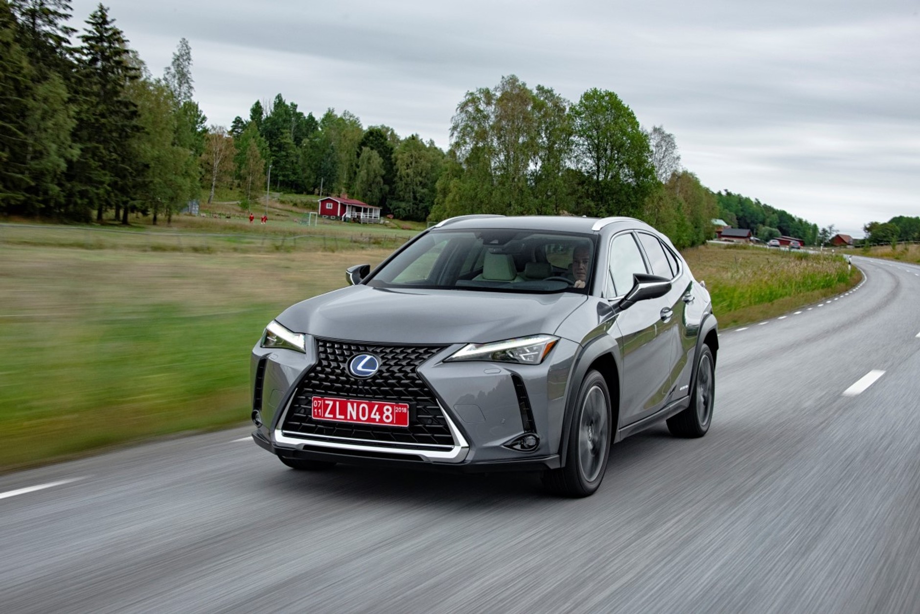 Co inspirowało projektantów Lexusa UX?