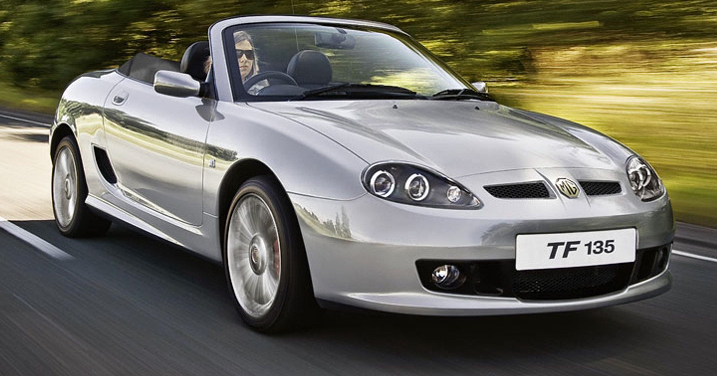 MG TF 135 i TF 85th Anniversary – odrodzony roadster od lata w dwóch nowych wersjach