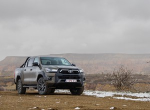 Toyota Hilux dostała nowy napęd. Jest najnowocześniejszy i może być najlepszy. To diesel