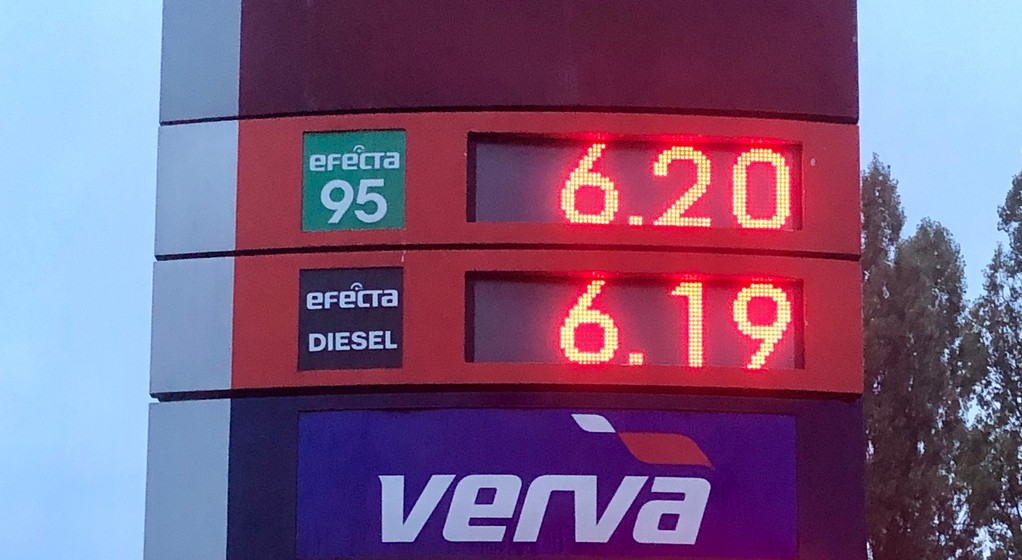 Ceny paliw na stacji Orlen, 25.10. Warszawa