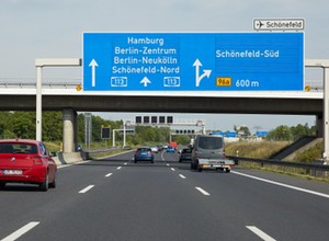 Niemieckie autostrady - czy faktycznie wszyscy jadą tam 200 km/h?