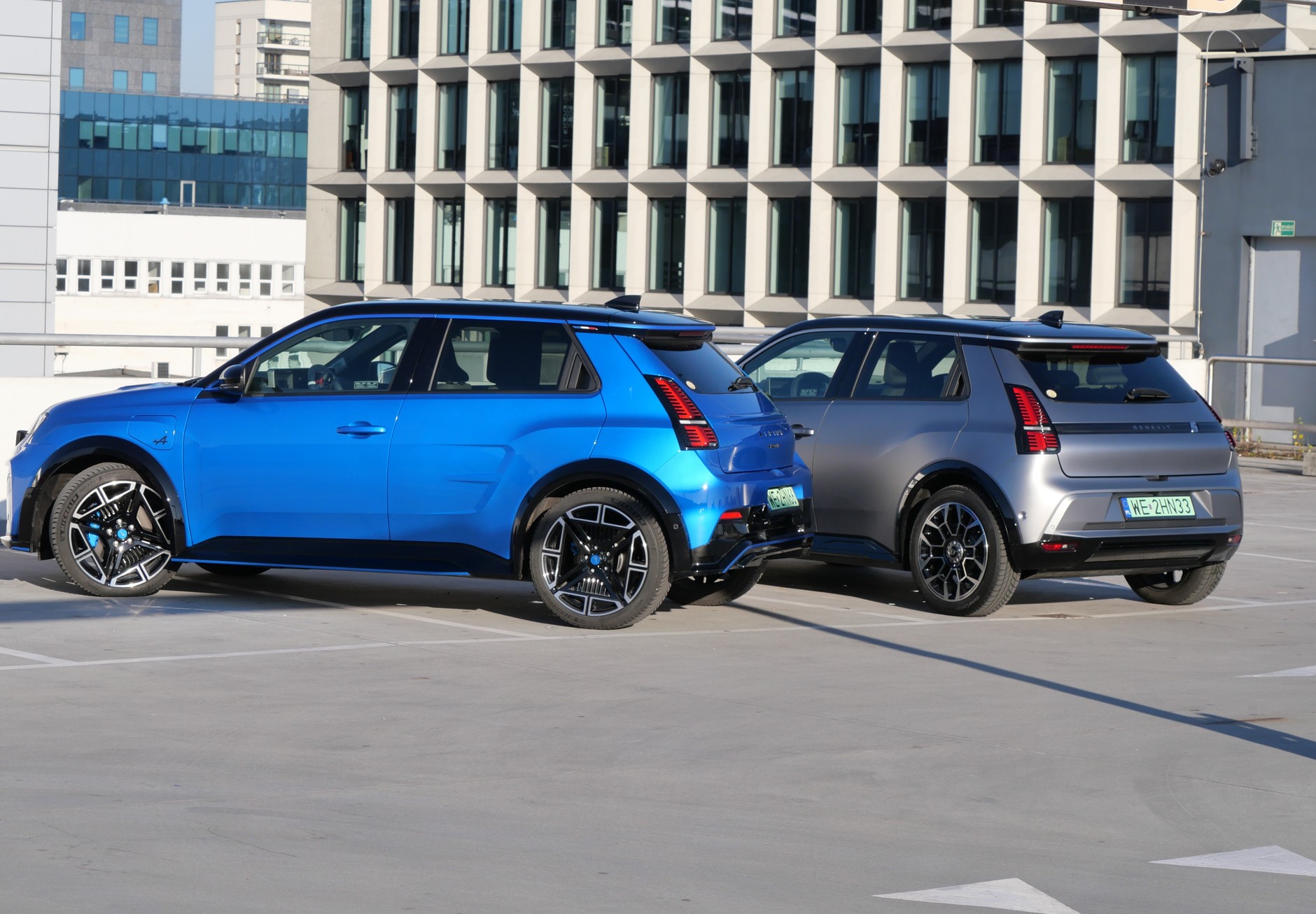 Renault 5 vs Alpine A290