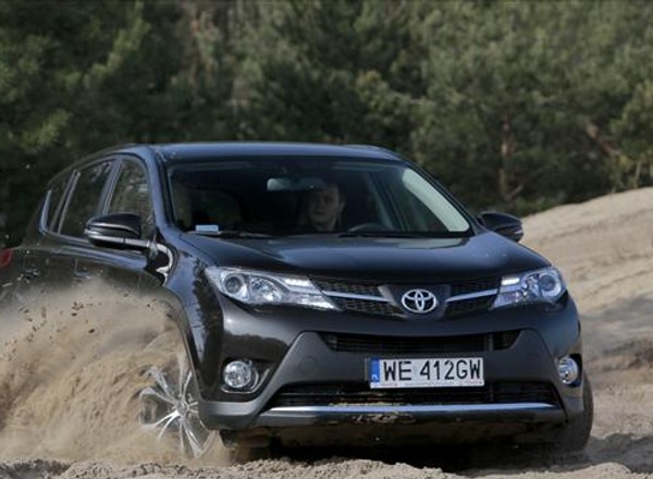 Test Toyoty Rav4 4x4