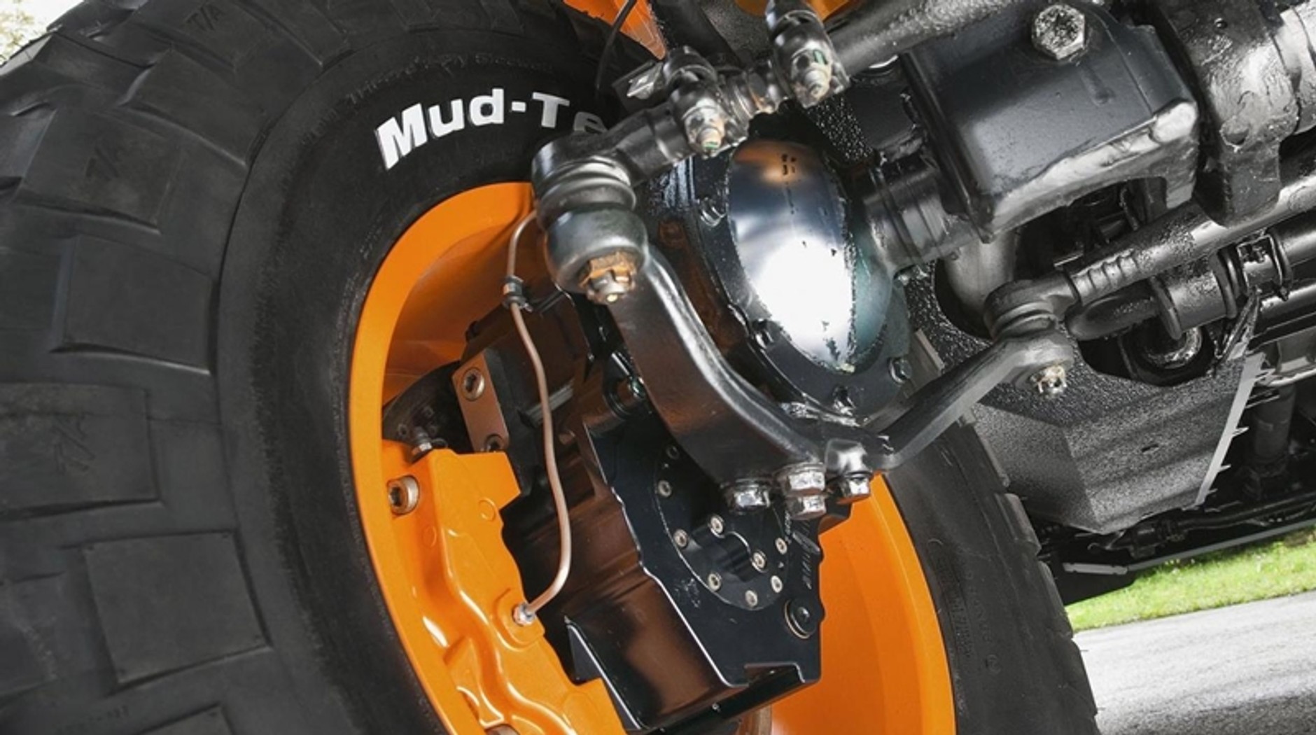 Pancerny Mercedes klasy G dojedzie wszędzie