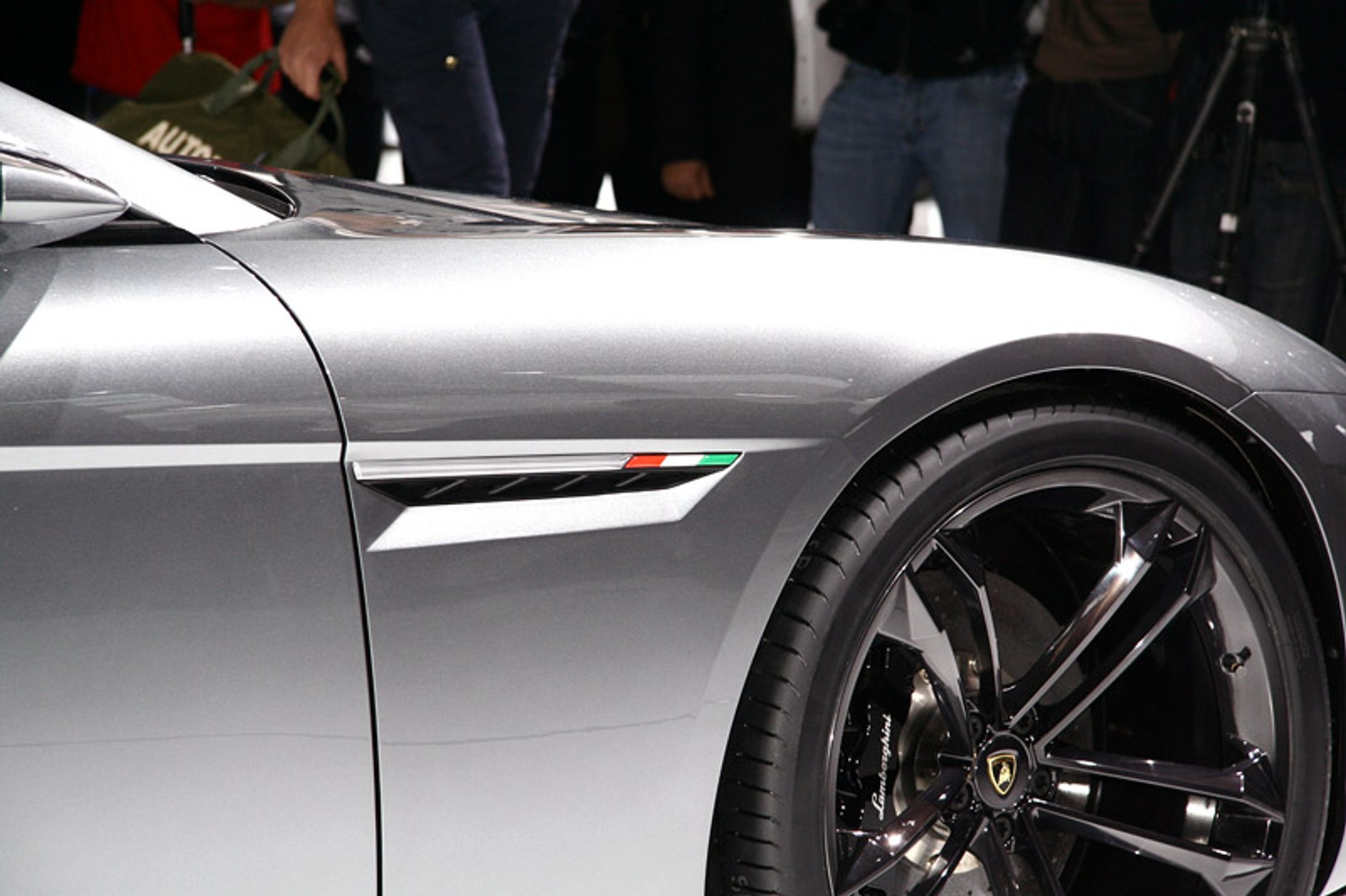 Paryż 2008: Lamborghini Estoque – co najmniej cztery lata do rozpoczęcia produkcji