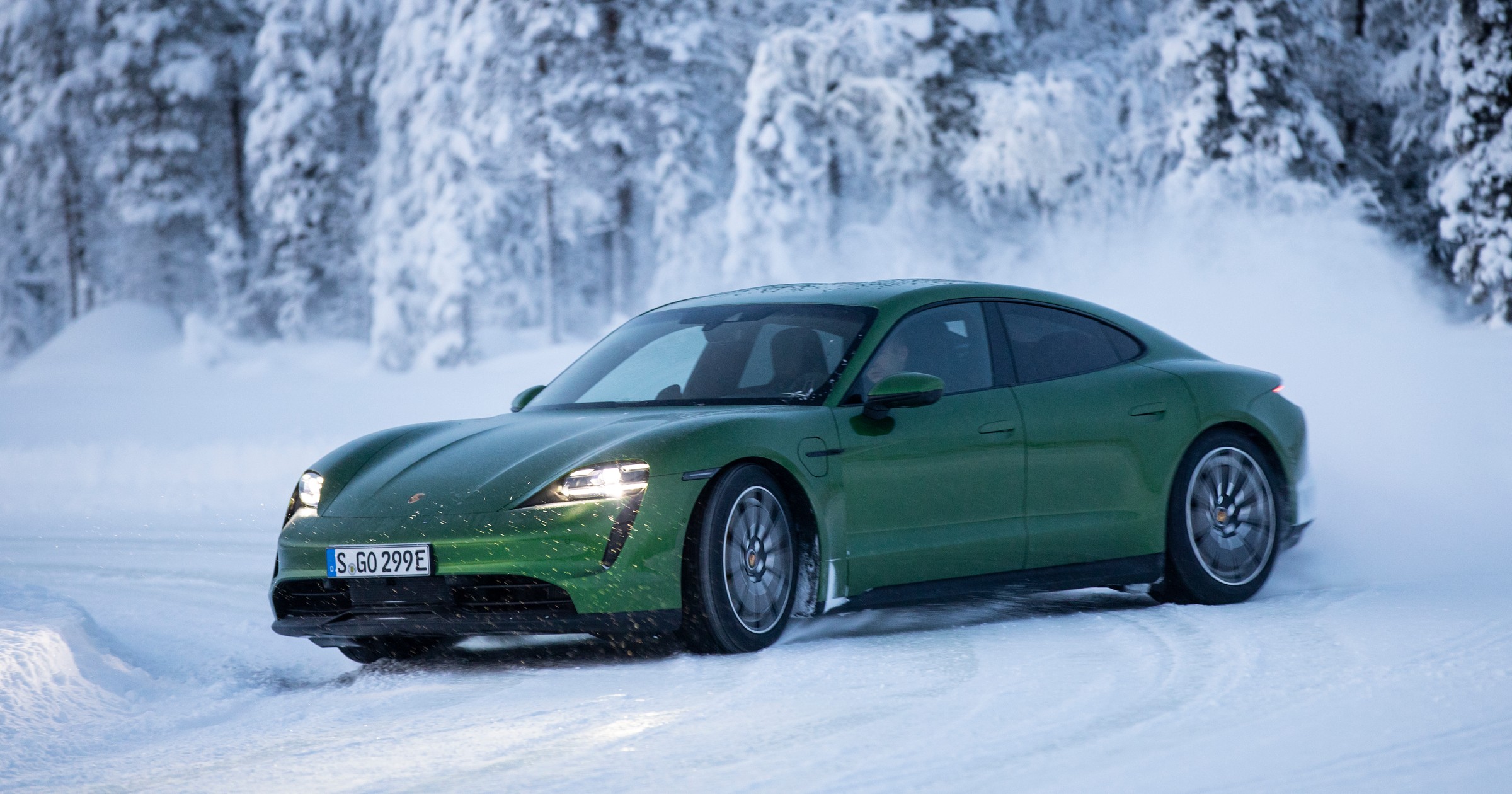 Porsche Taycan 4S