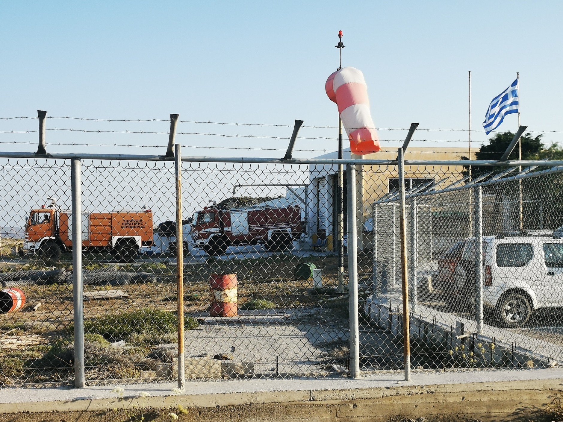 Straż pożarna na razie ma do dyspozycji diesle. Są bardzo stare – tu z wszelkiego rodzaju maszyn i środkow transportu korzysta się, dopóki się nie rozpadną