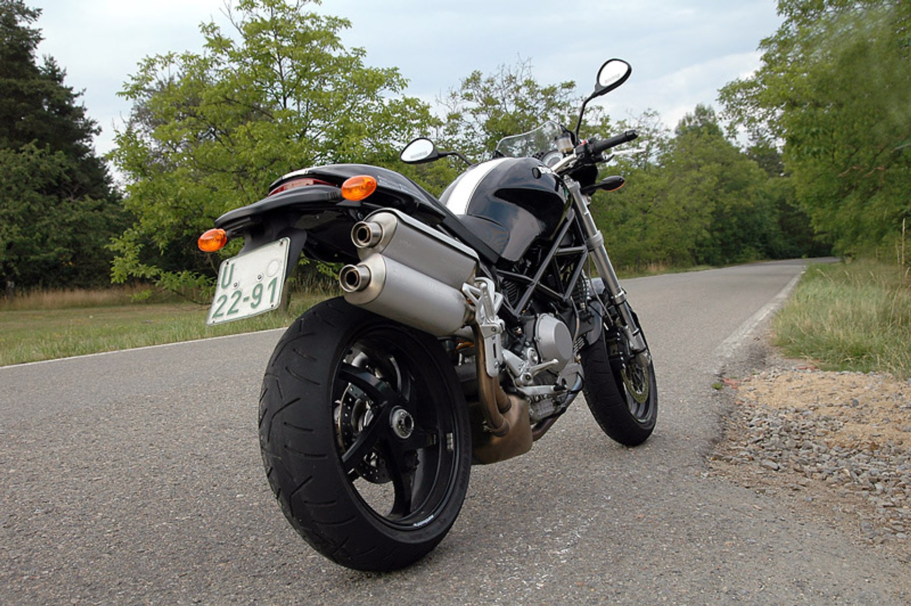 Ducati Monster S2R 1000: stary znajomy (test)