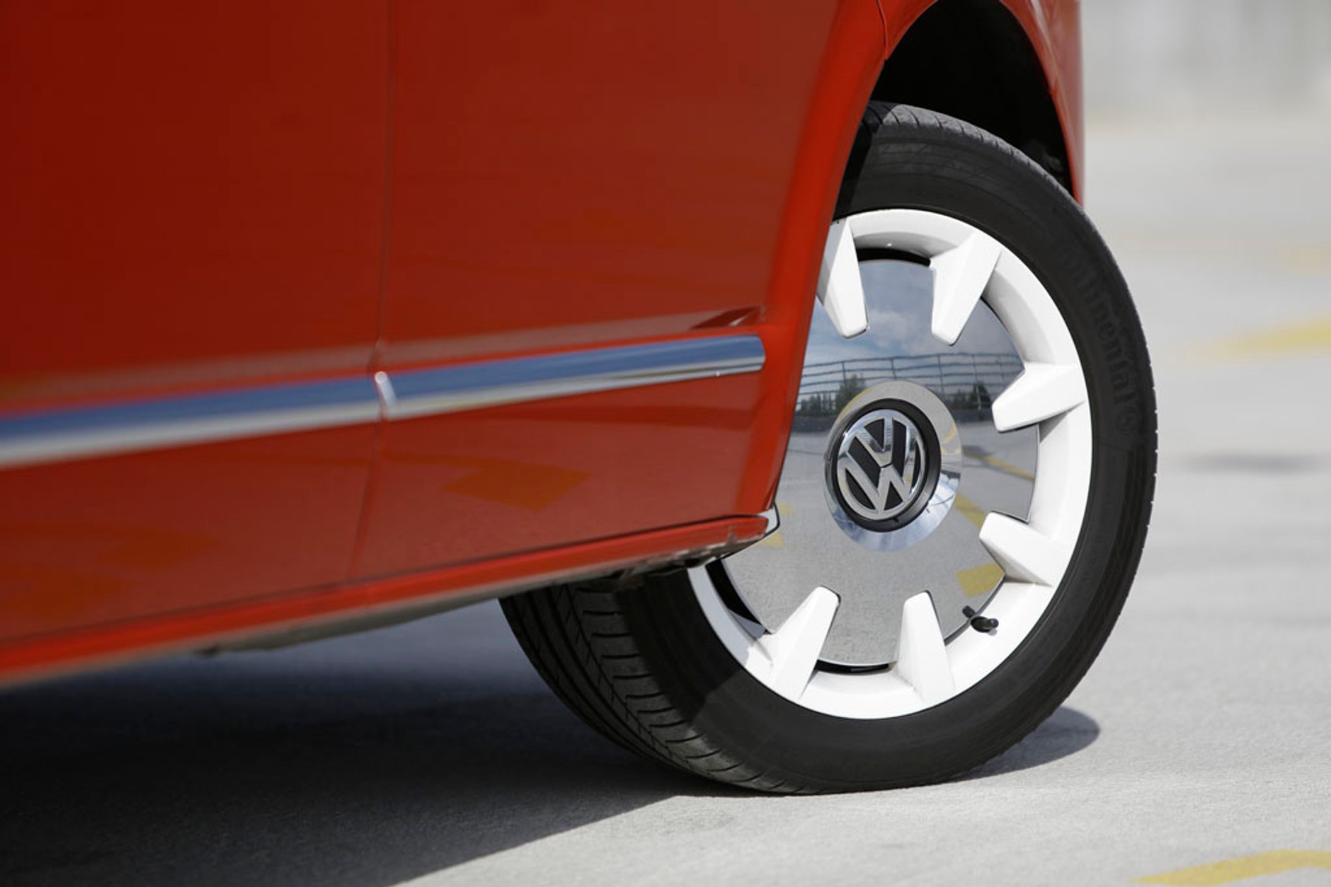 Volkswagen T6 Multivan Generation Six - wygoda dla 7 osób