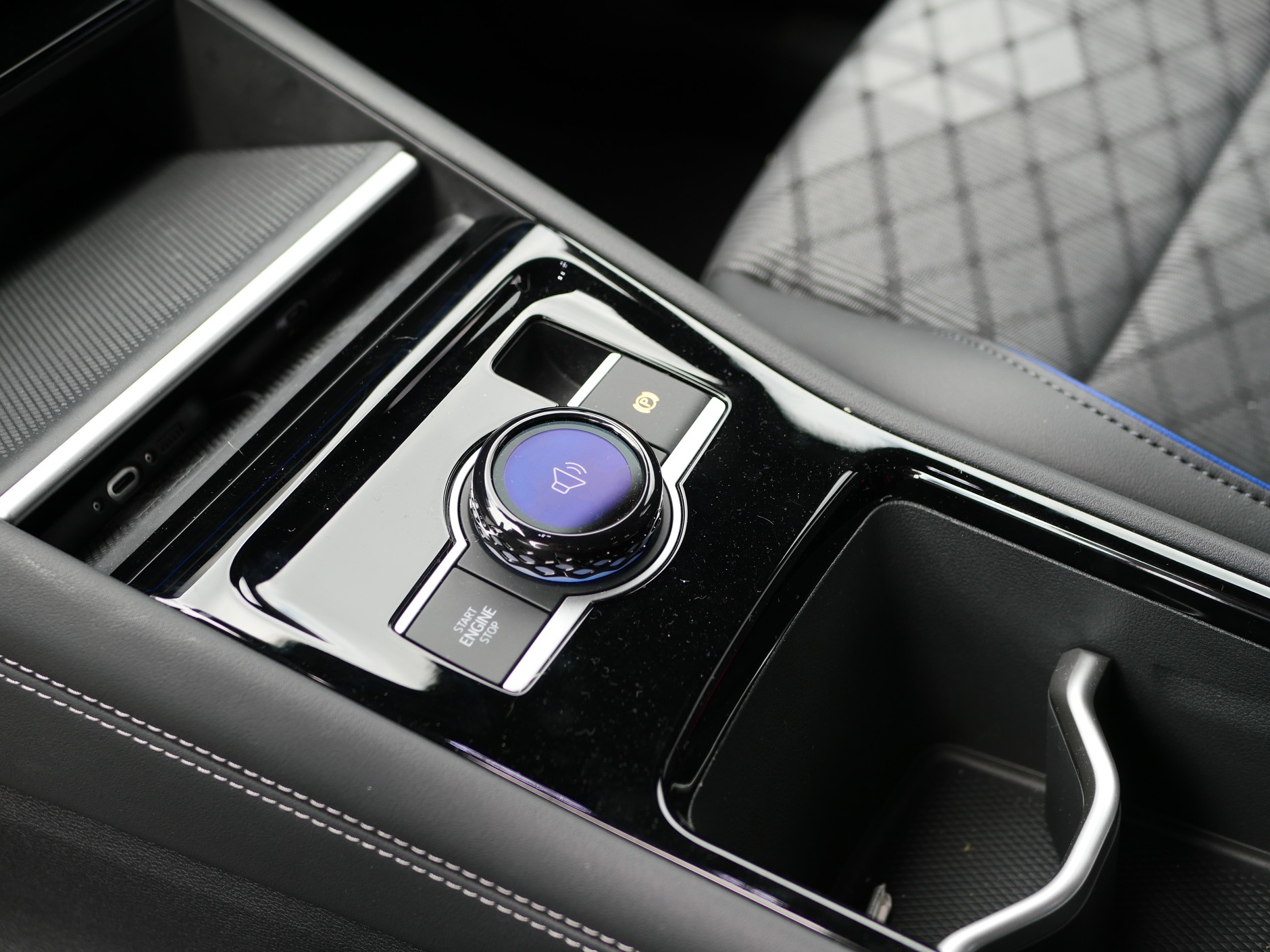 Volkswagen Tiguan 2.0 TDI 4Motion R-line (2024)