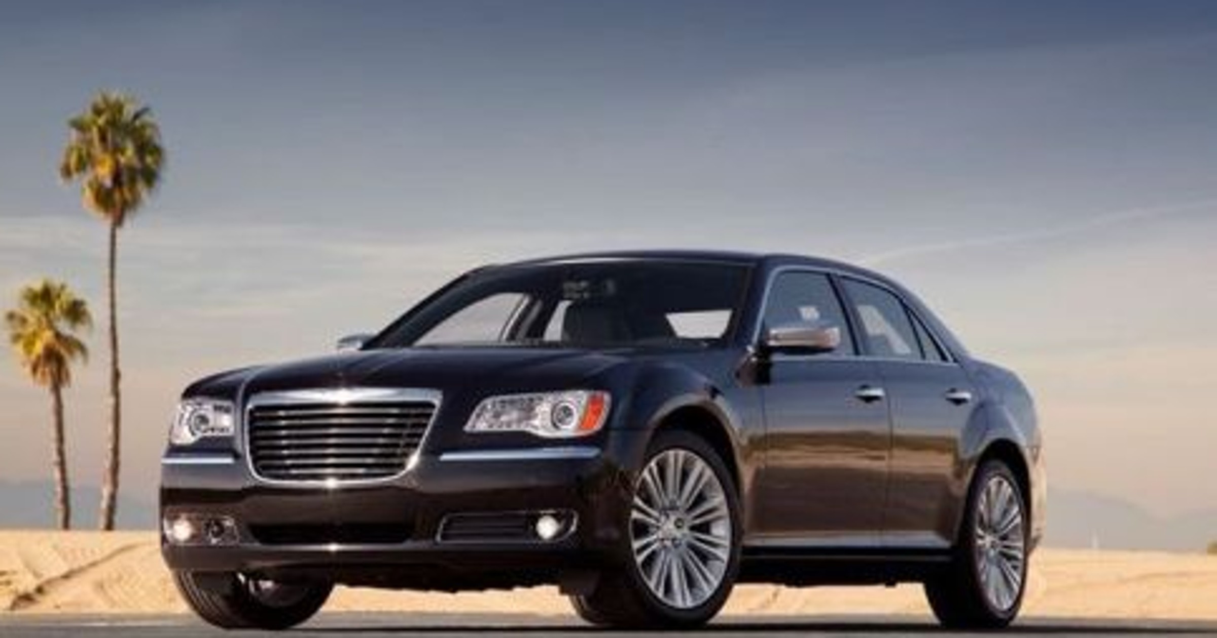 Nadjeżdża Chrysler 300 w wersji hybrydowej