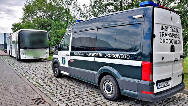 Dzieci miały tak pojechać na wycieczkę. Inspektorzy ITD temu zapobiegli