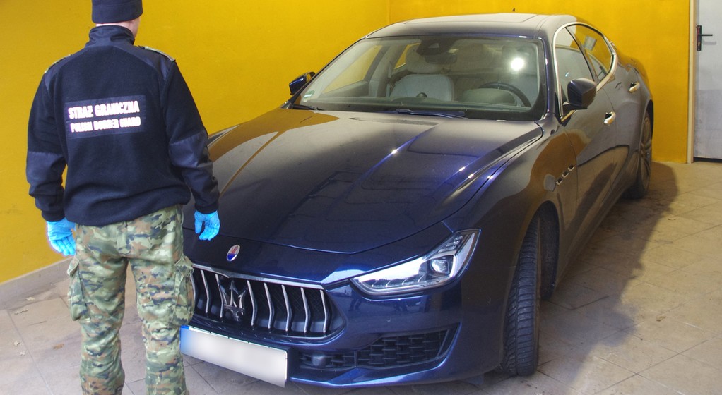 Straż graniczna odzyskała luksusowe Maserati skradzione w Niemczech. "Znalazło" się w Koszalinie