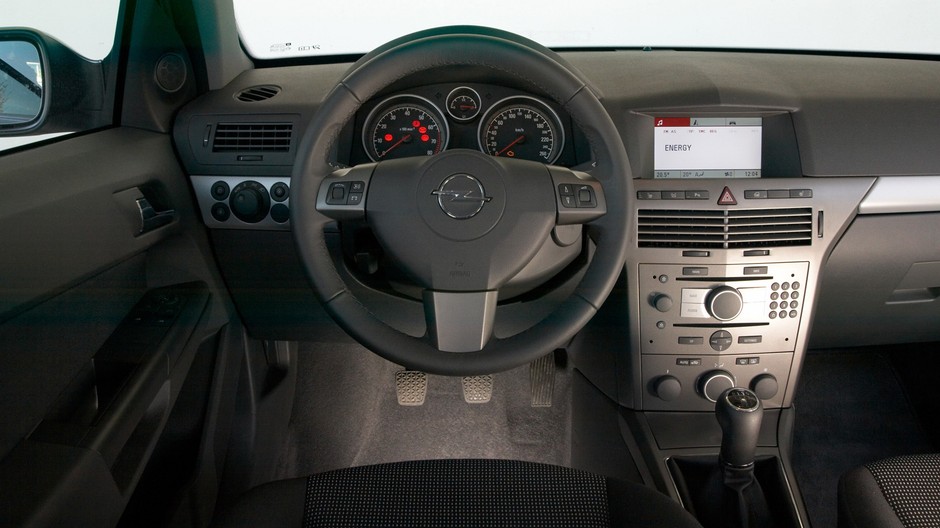 6. Opel Astra III (2004-14) od 9000 zł