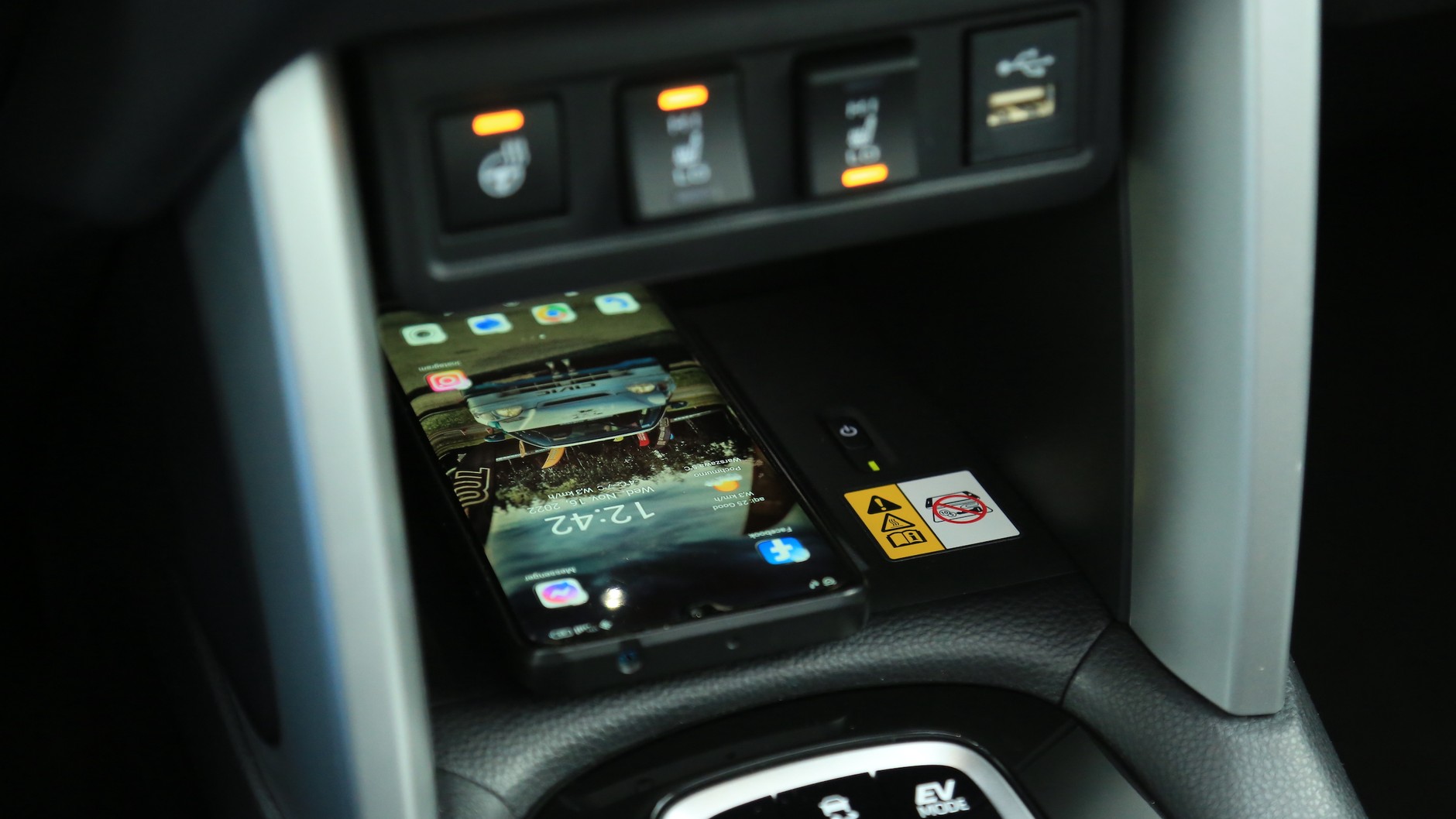 Toyota Corolla Cross 2.0 Hybrid AWD-i (2022 r.)