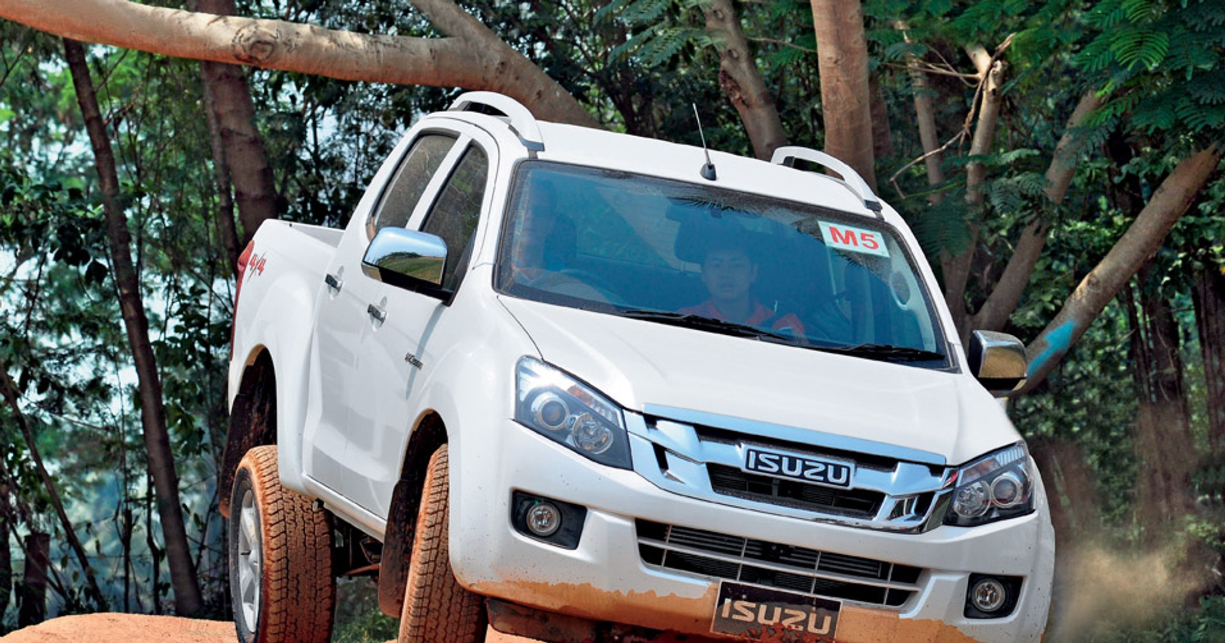 Isuzu D-Max: solidny i nowoczesny