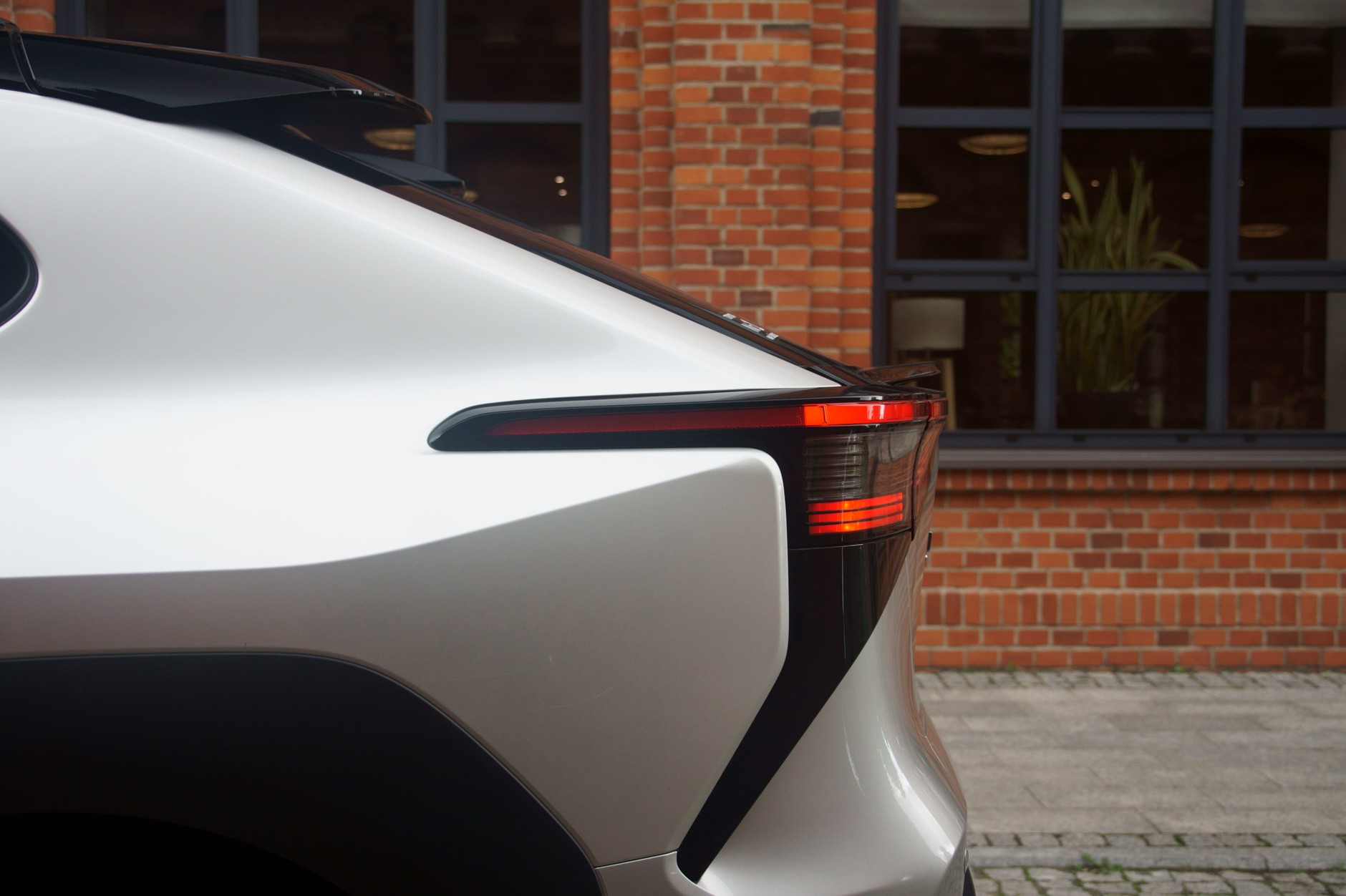 Pierwsze jazdy Toyotą bZ4X w Polsce