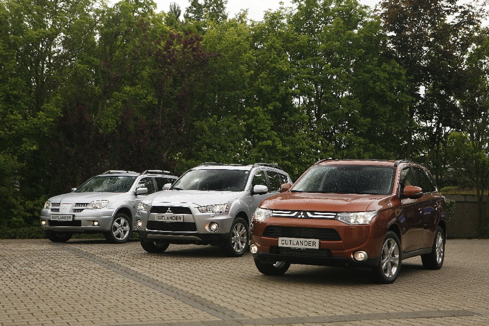Mitsubishi Outlander bez tajemnic - zdjęcia