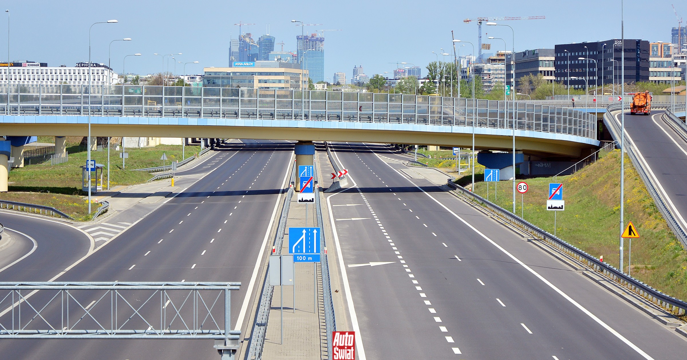 Na ekspresówkach nie zawsze można jechać 120 km na godz. Od czego zależy ograniczenie?