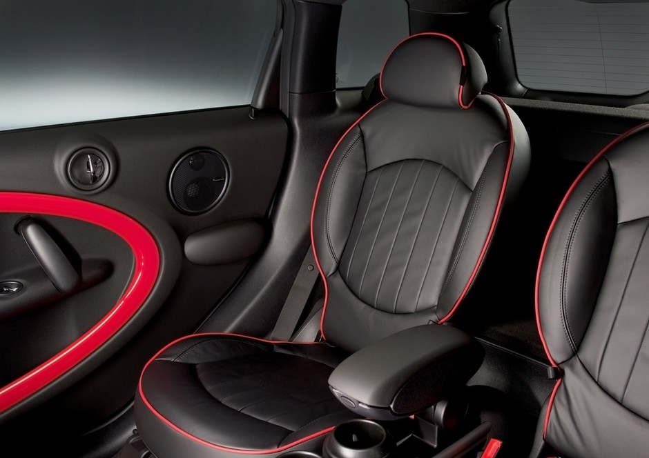 Mini Counrtyman JCW: szybko poza asflatem