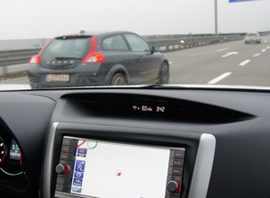 AutoMapa kontra fabryczne nawigacje, którym warto im zaufać
