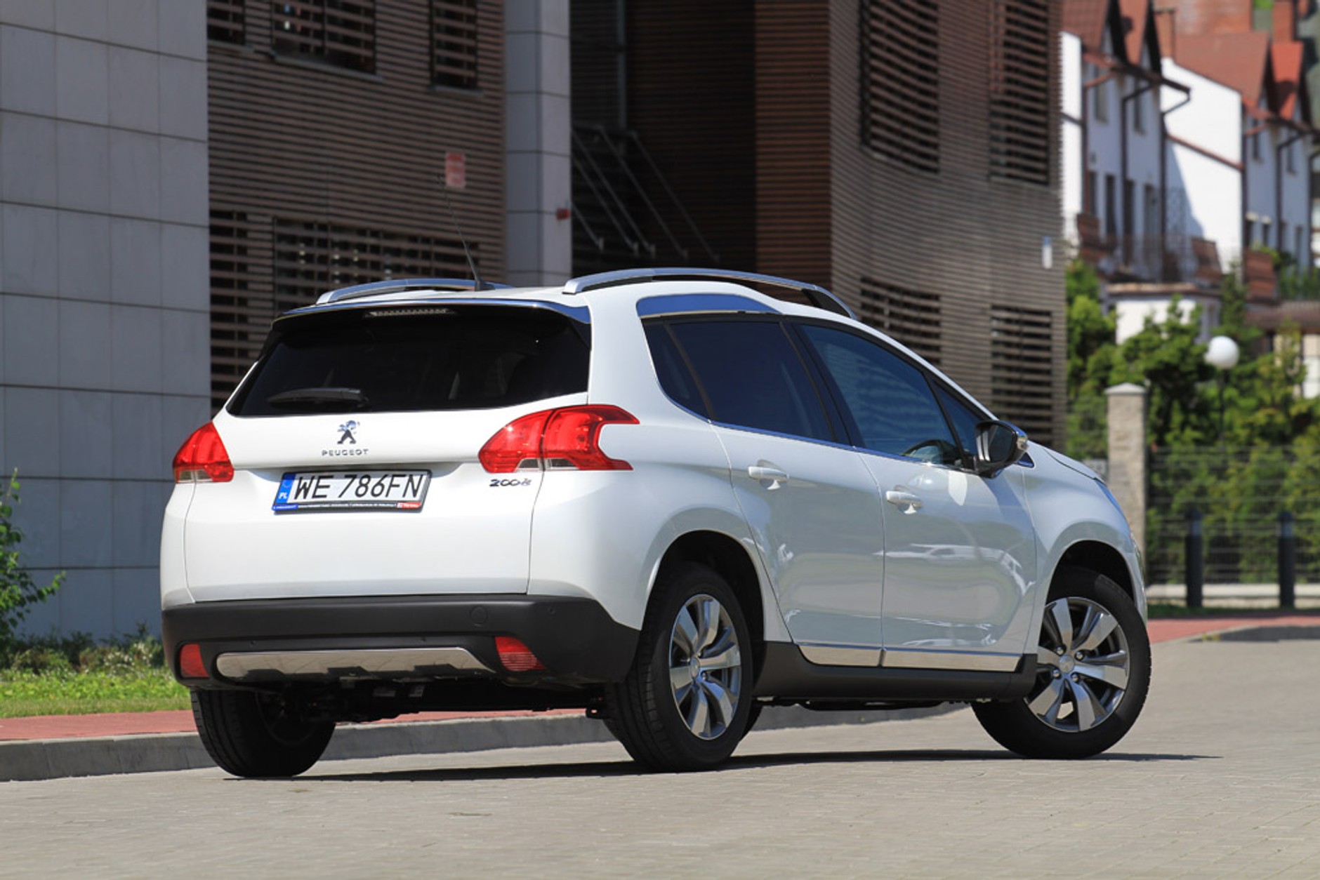 Renault Captur kontra Peugeot 2008: który SUV okaże się lepszy?
