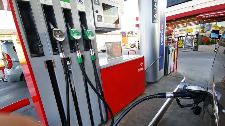 Tankowanie na stacji Orlen