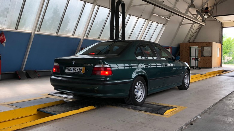 Badanie techniczne auta sprowadzonego