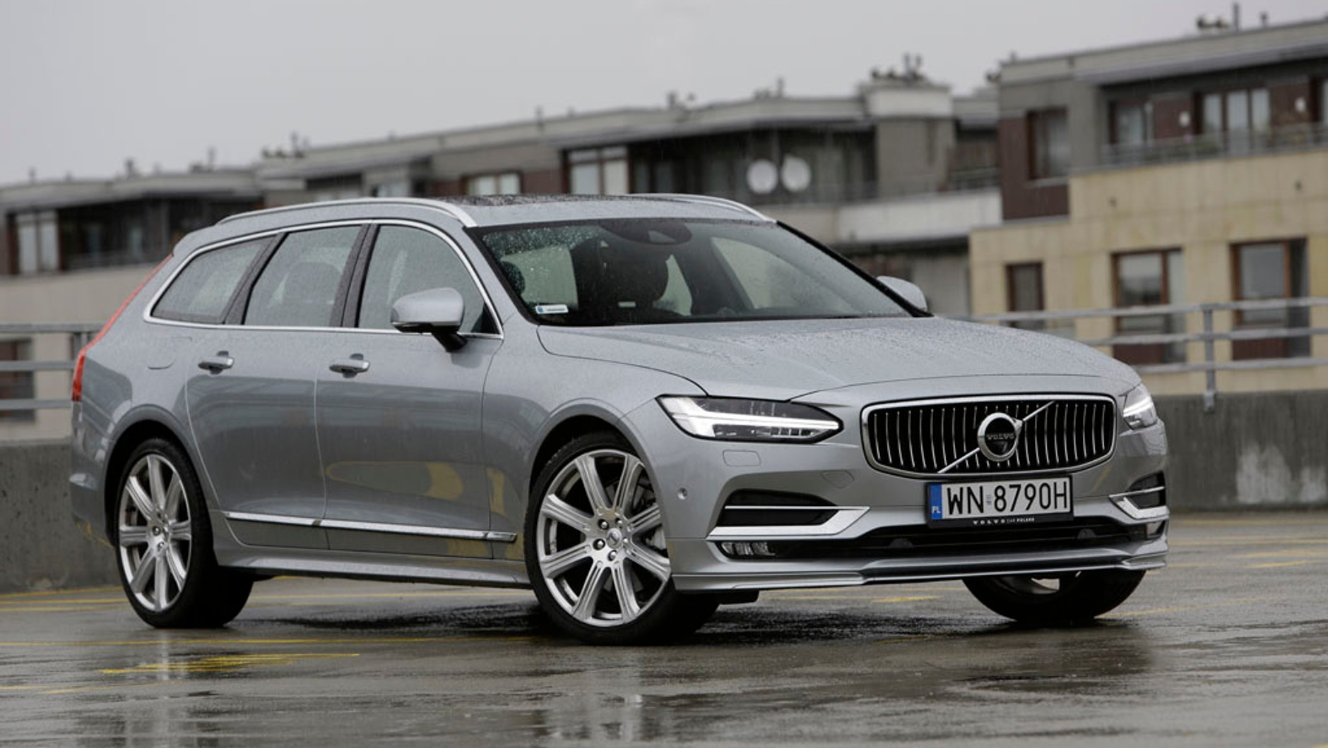 Volvo V90