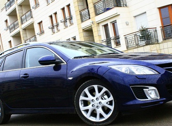 Mazda 6 II kombi 2.2 MZR-CD: pierwszy test w Polsce. Opinie ekspertów