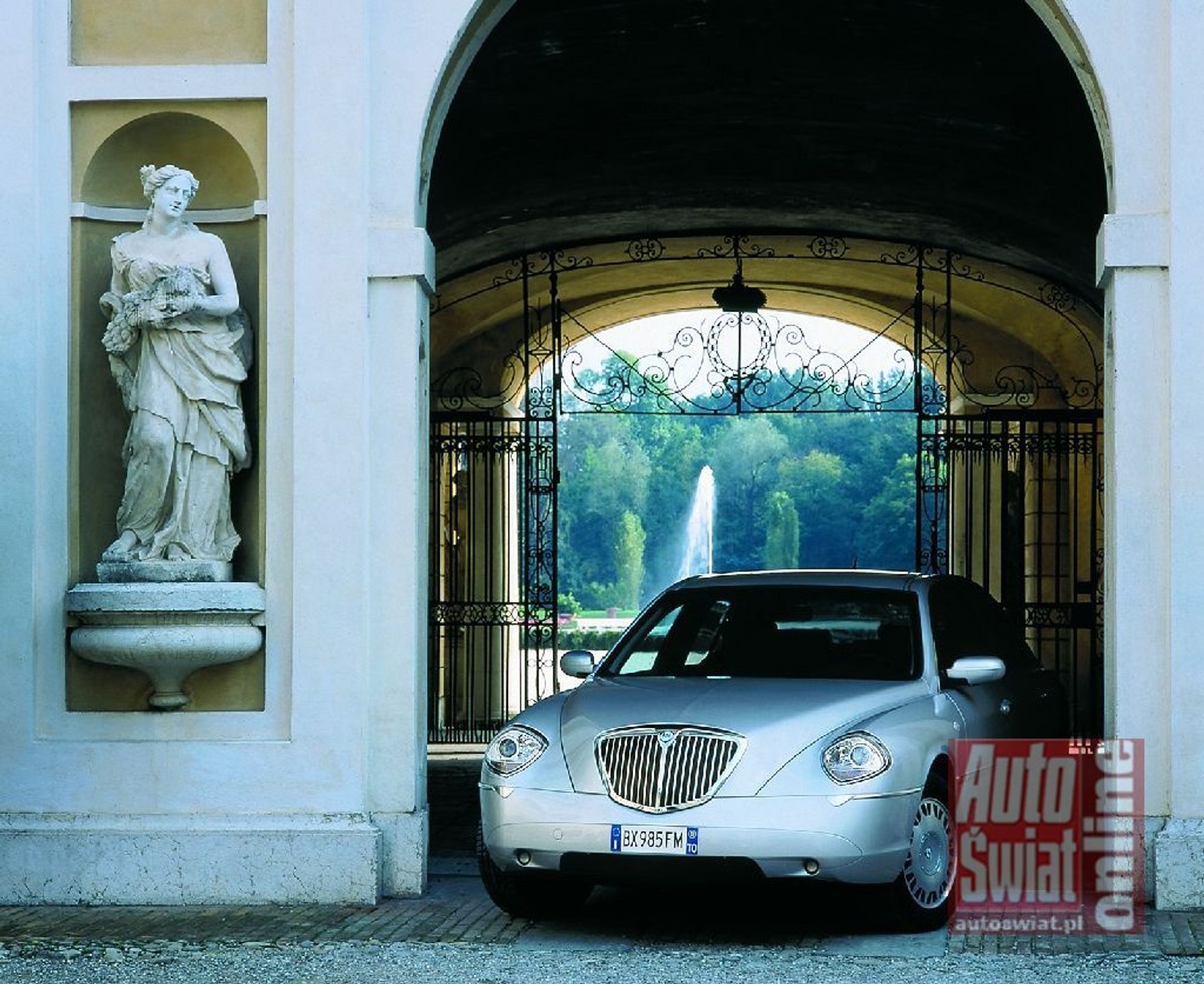 Lancia Thesis