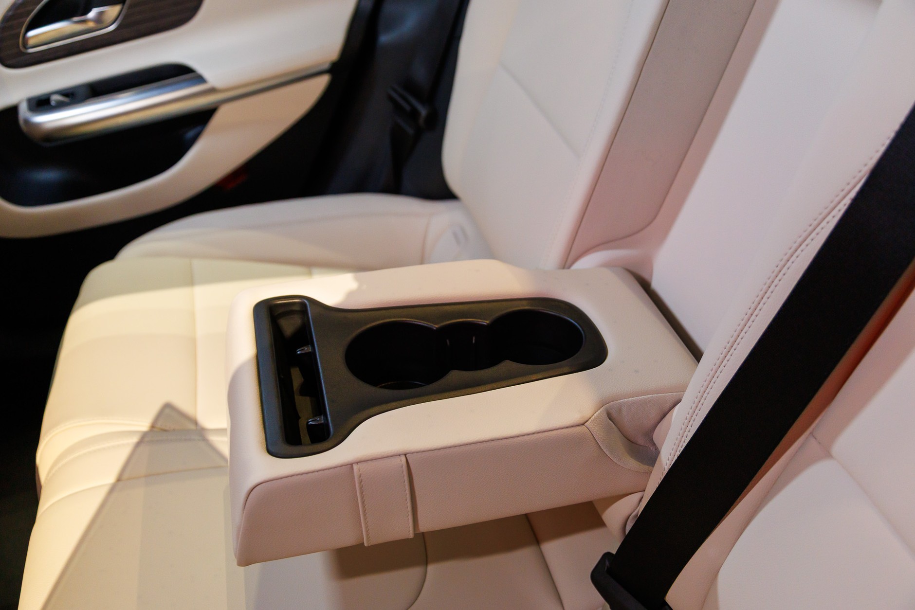 2025 Mercedes-Benz CLA