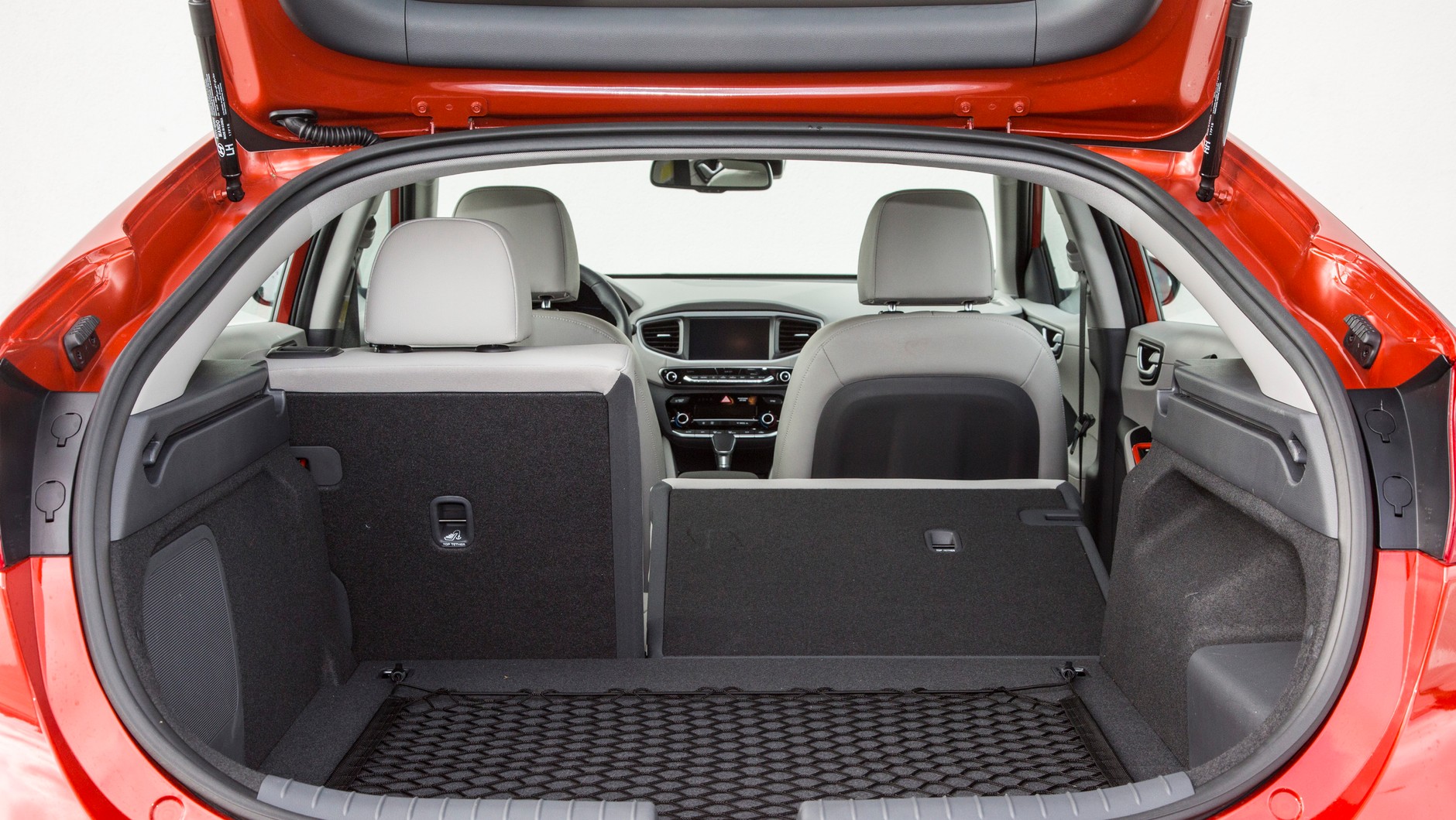 Hyundi Ioniq Plugin Hybrid