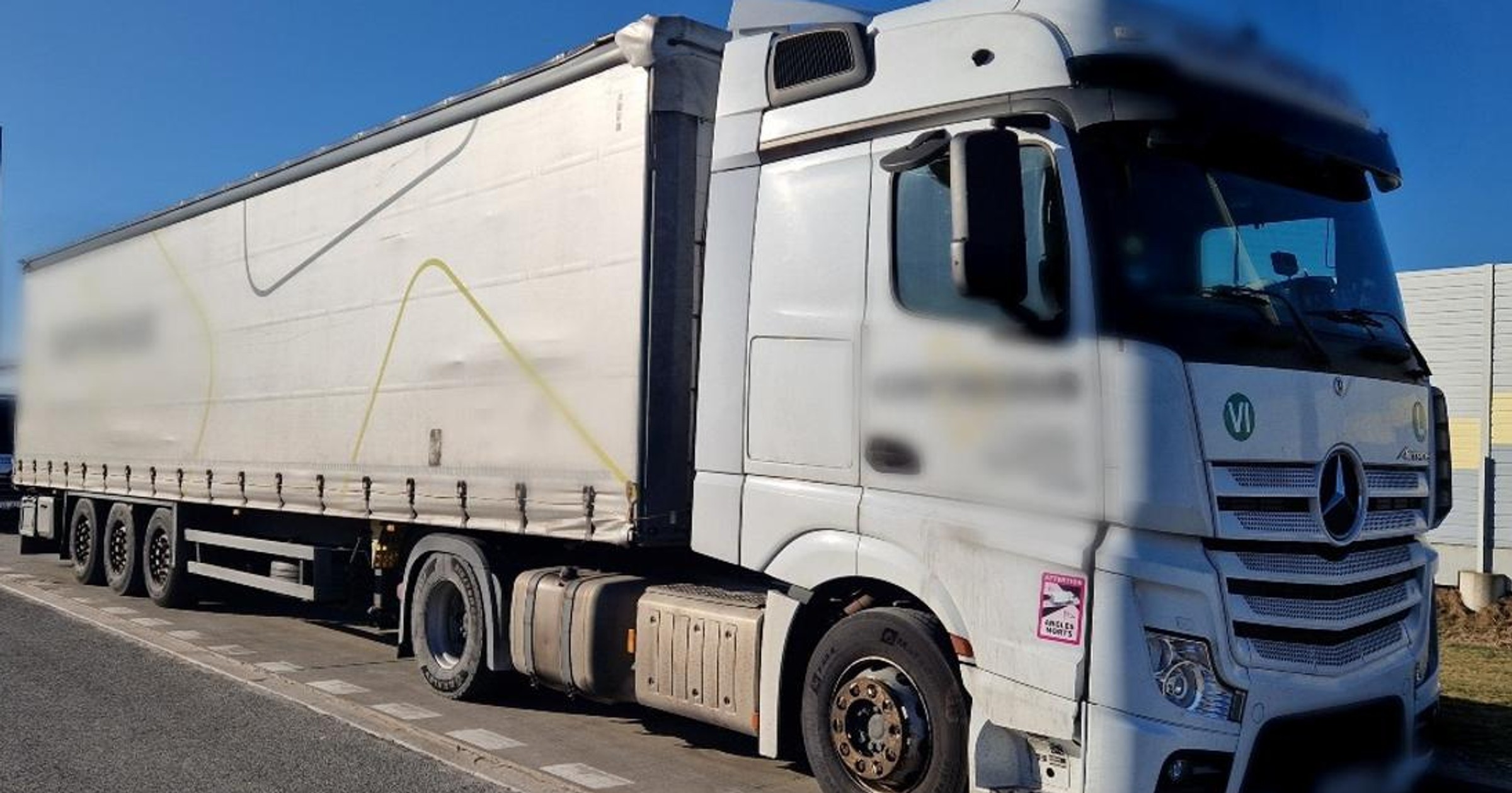 Kontrola ITD wykazała skrajnie zużyte opony w ciężarówce