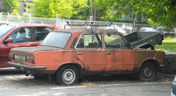 Nie jeździsz, bo auto jest wrakiem albo je remontujesz? Za OC płacić musisz! Wyrok TSUE