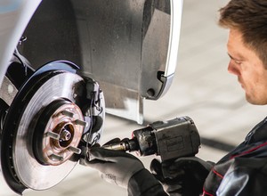 Jak przygotować auto do zimowej jazdy?