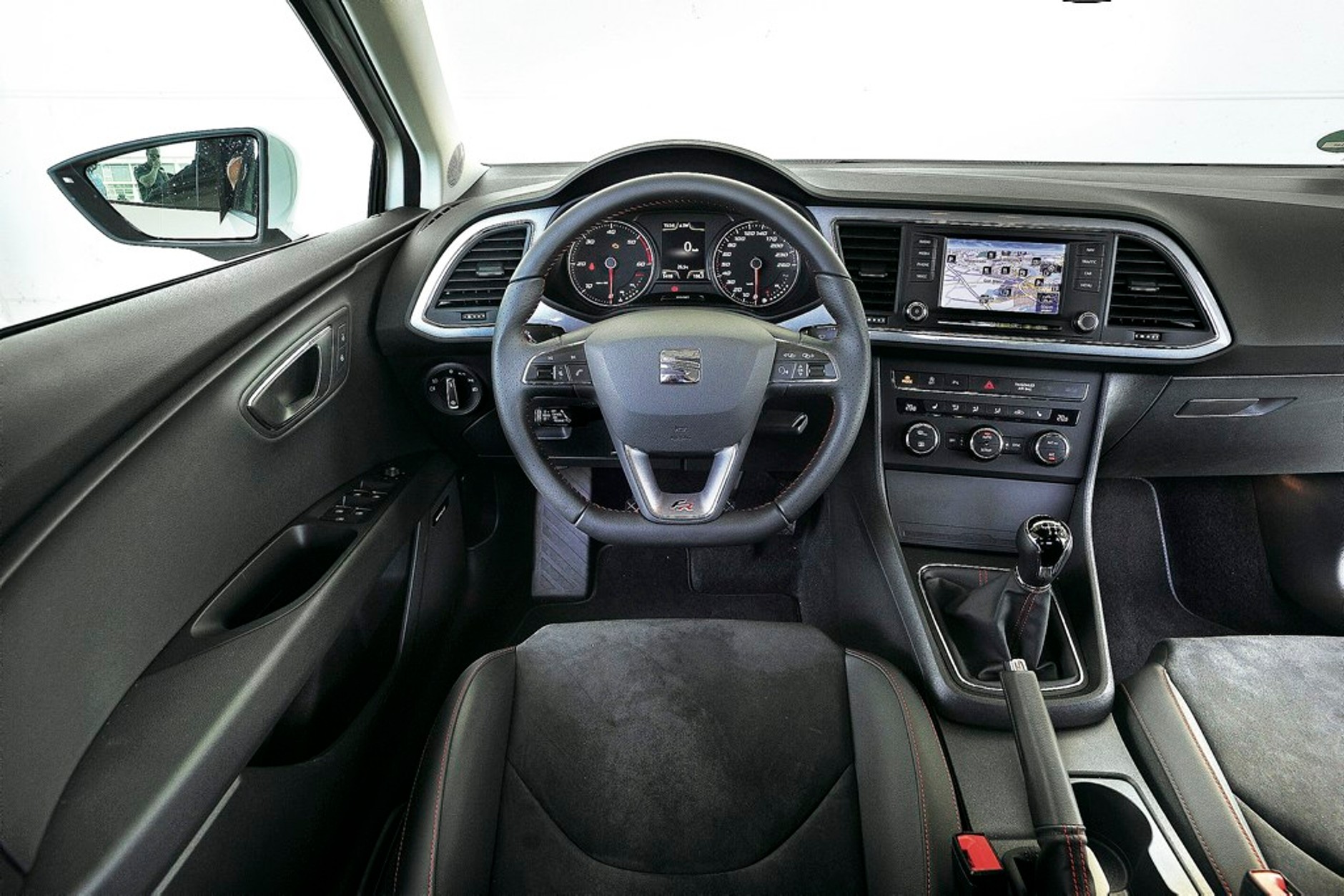 Seat Leon 2.0 TDI FR, kokpit