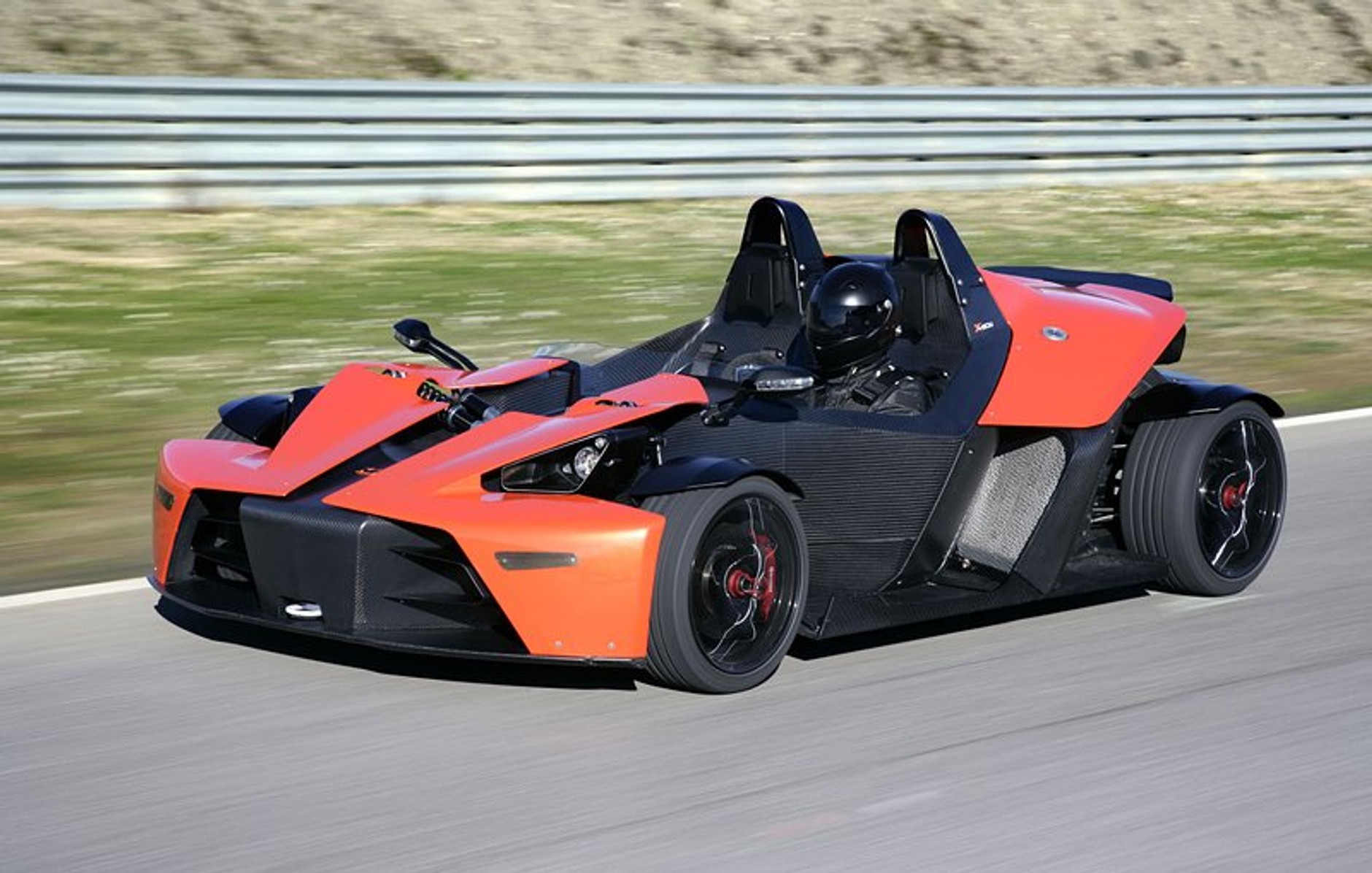 KTM X-Bow: pierwsze auto producenta motocykli idzie do produkcji